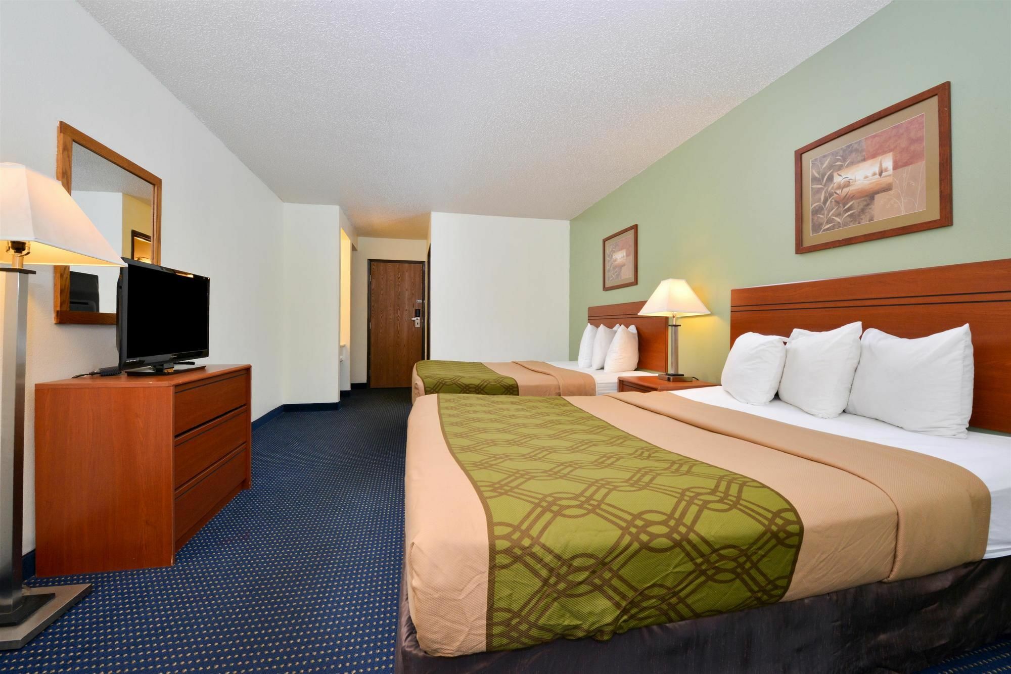 Days Inn & Suites By Wyndham Wisconsin Dells Eksteriør bilde