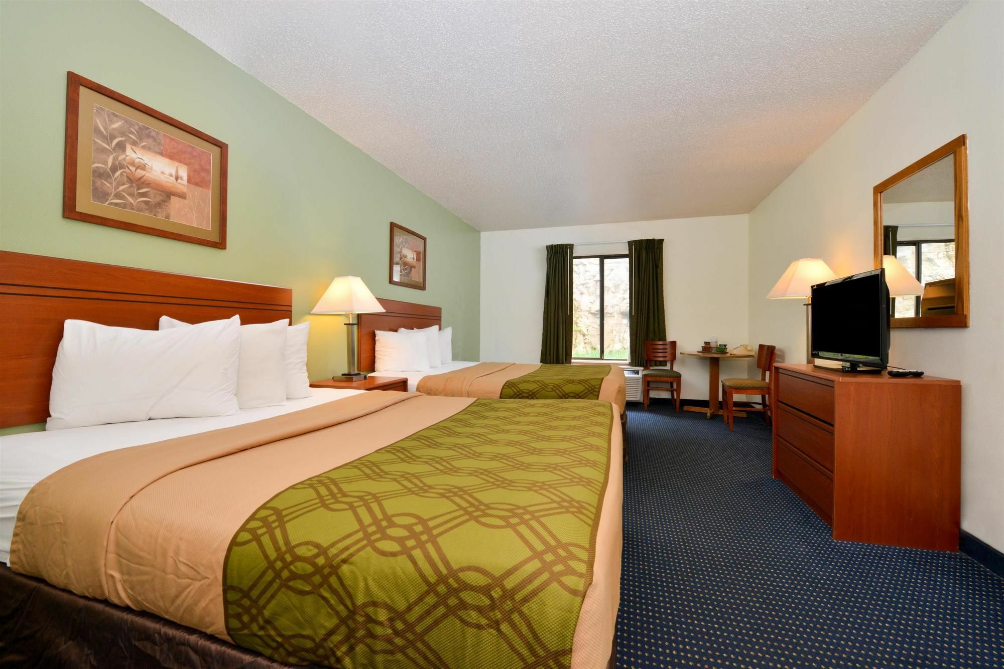 Days Inn & Suites By Wyndham Wisconsin Dells Eksteriør bilde